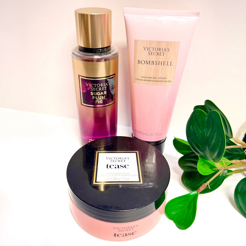 Victoria's Secret Bath & Body Set Full Size Bombshell Lotion Tease Scrub
